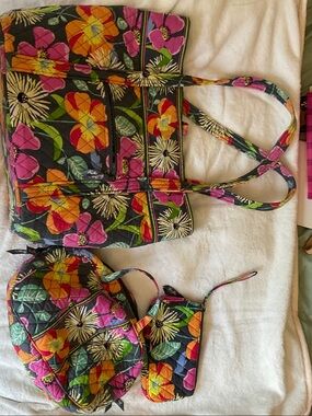 Vera Bradley Floral Quilted Tote, Cosmetic Bag & Wristlet Set - Multicolor